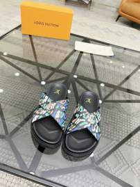 Picture of Louis Vuitton Slippers _SKULVsz38-46jyh0515847